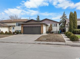 2715 Corbett Rd, Regina, SK S4R8J1