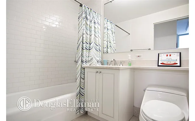 Rented by Douglas Elliman | media 29