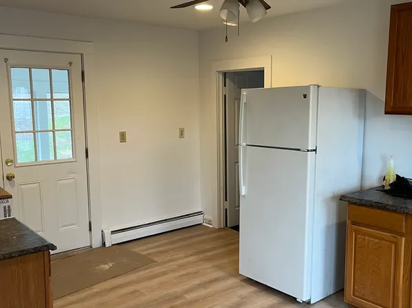(undisclosed Address), Vernon Rockville, CT 06066