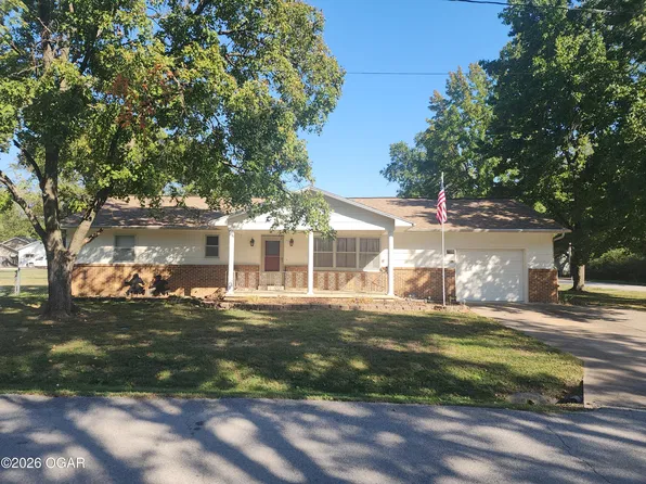 804 Walnut St, Lamar, MO 64759