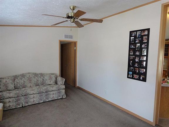 3rd image of 6625 S Lombardy Ln