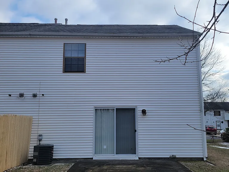 15 Hewitt Ln — Photo 16