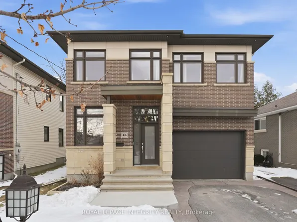 476 Ancaster Ave, Ottawa, ON K2B 5B7