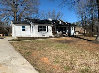 2863 Providence Mill Rd, Maiden, NC 28650