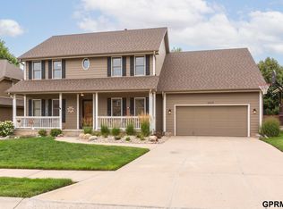 4913 N 136th St, Omaha, NE 68164