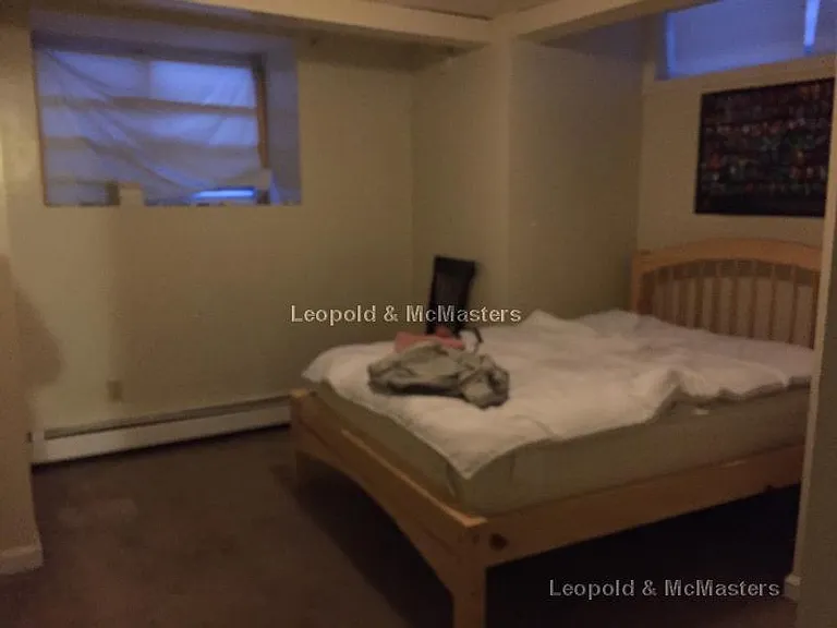 23 Linden St #A — Photo 4