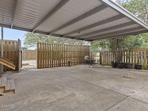3rd image of 117 Glenfield Dr