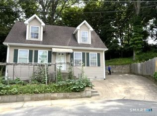 37 Rock Street, Norwich, CT 06360