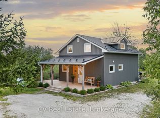 110 John St, Meaford, ON N4L1W7