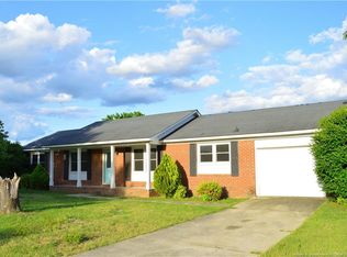 1695 Clairborne Dr, Fayetteville, NC 28314