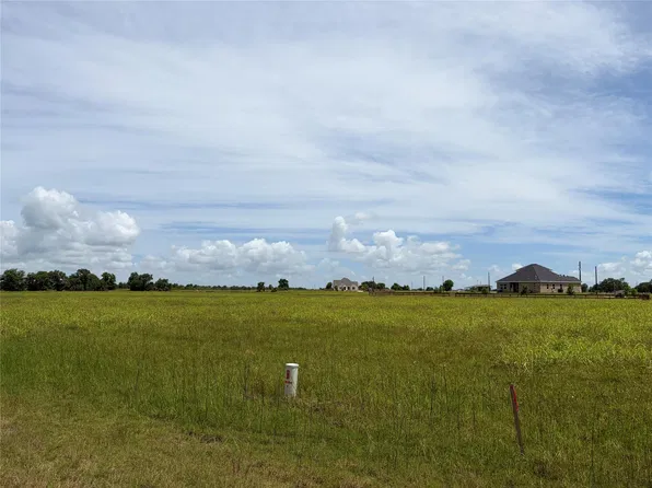 0 Conestoga Trl, Angleton, TX 77515