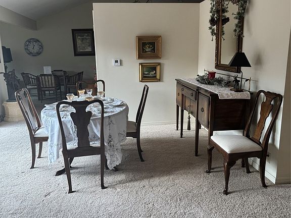 4th image of 1549 Pecan Pl