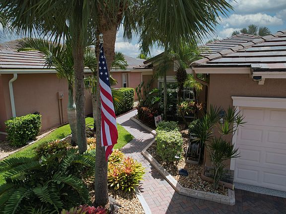 3rd image of 9756 SW Glenbrook Drive