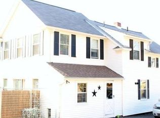 30 Chapin St, Easthampton, MA 01027