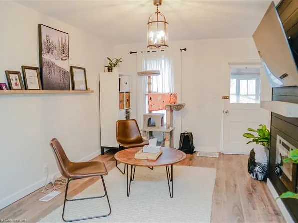 79 Huron St, Woodstock, ON N4S 6Z5