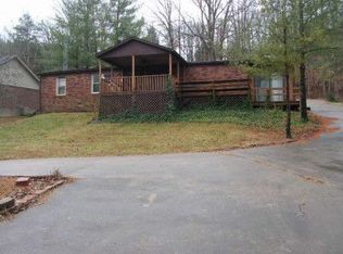 242 Whipperwill Dr, Clarkson, KY 42726