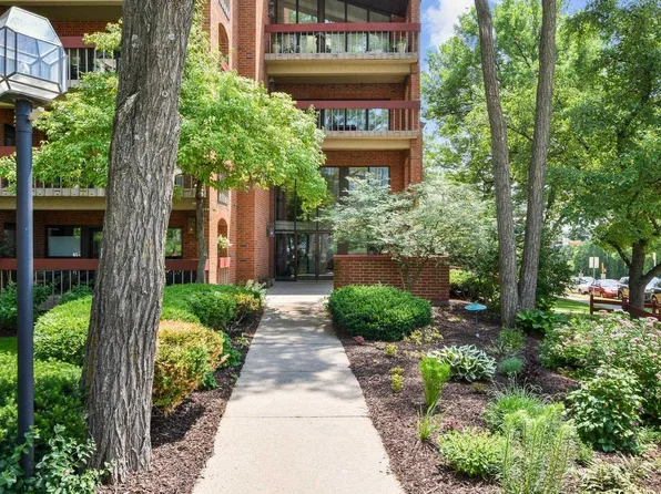 601 North Segoe Road #201, Madison, WI 53705