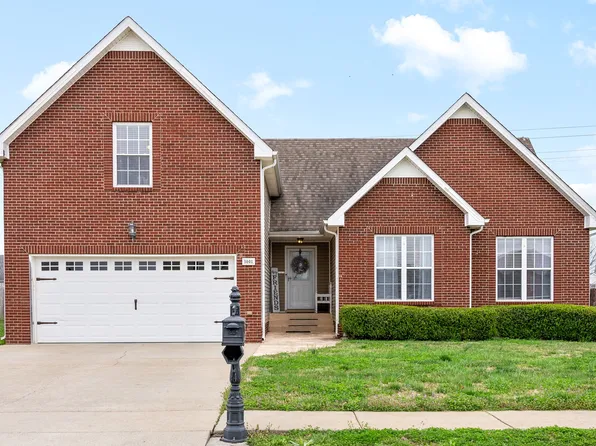 1001 Chardea Dr, Clarksville, TN 37040