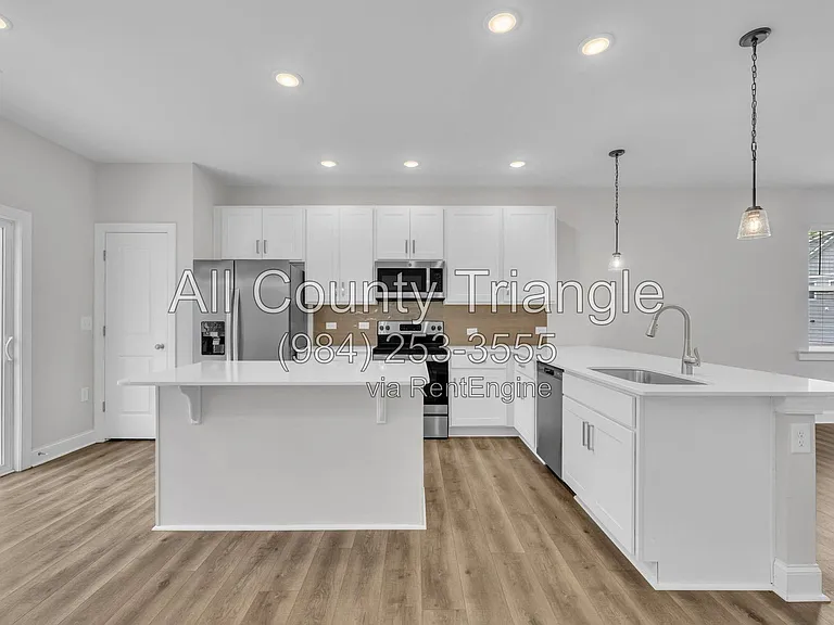 267 Old Grove Ln — Photo 14