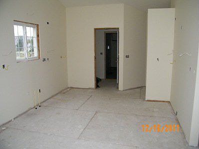 4th image of 701 Bayhill Ct