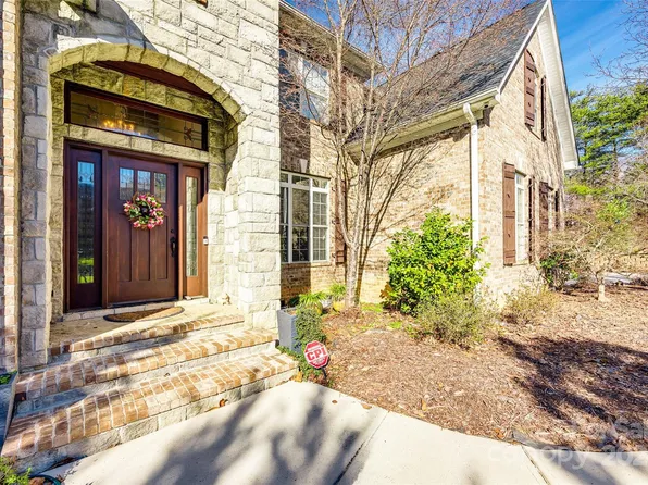 10604 Andiron Dr, Matthews, NC 28105