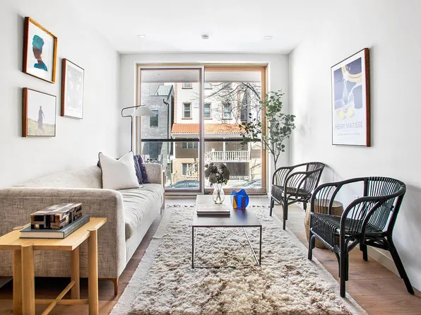 156 Devoe St #4R, Brooklyn, NY 11211