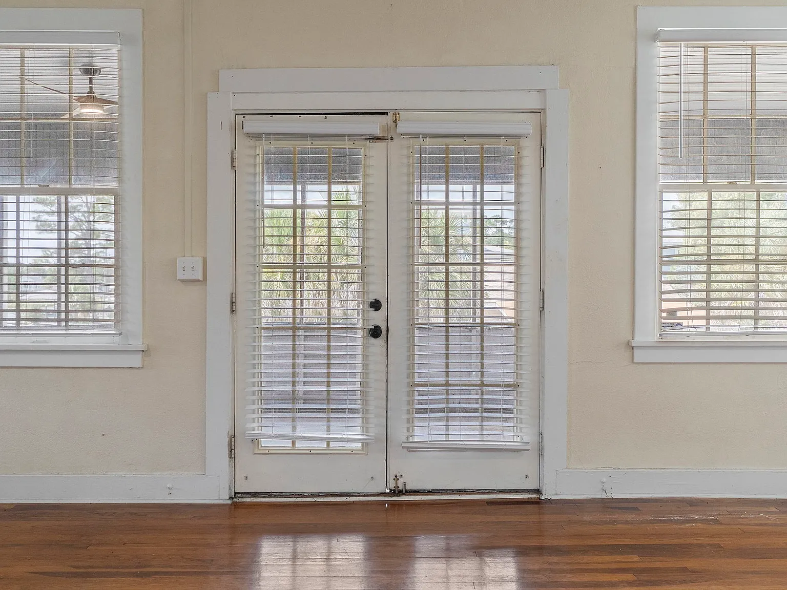 2 bed, 1400 sqft, $1,550 — Photo 4