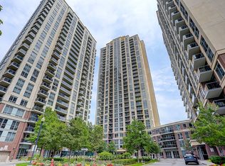 3 Michael Power Pl #1804, Toronto, ON M9A 0A2