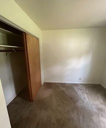2nd image of 109 Sloan Cir
