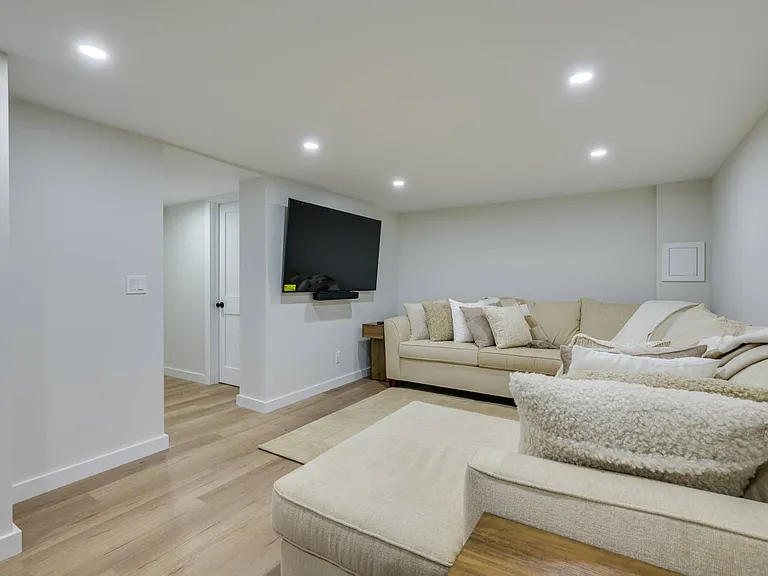 3 Oakhurst Rd #6 — Photo 17