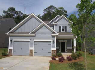 1014 Shadow Glen Dr, Fairburn, GA 30213