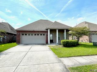 17065 Barque Dr, Prairieville, LA 70769