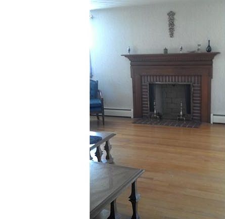 4th image of 15 Holland Ln