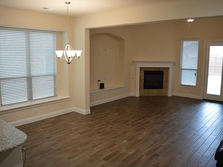 127 Iris Dr — Photo 11
