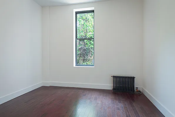 Rented by Bold New York | media 8