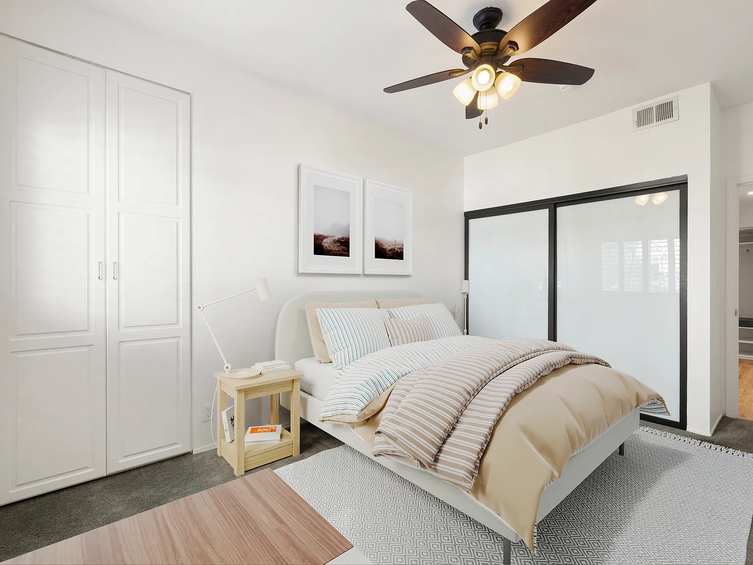 2 bed, 1283 sqft, $1,600 — Photo 3