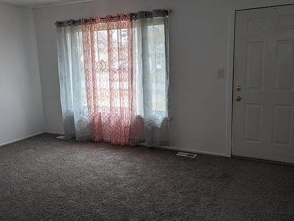 2nd image of 8768 Nottingham Dr