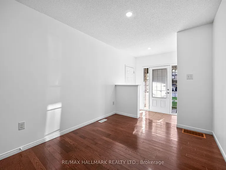 10 Linnell St — Photo 10