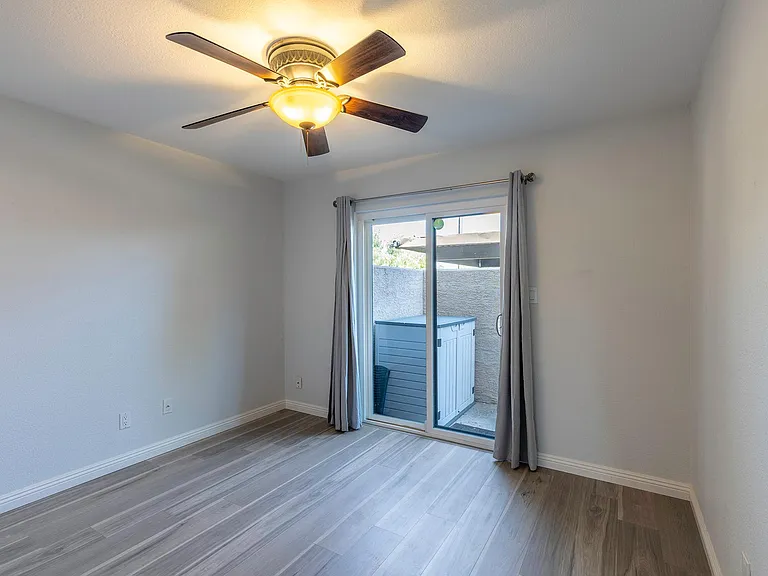 3102 E Clarendon Ave #101 — Photo 18