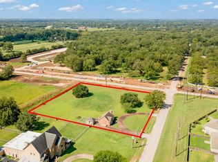 3745 Clayhead Rd, Richmond, TX 77406