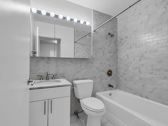 4th image of 280 Park Ave S APT 11L