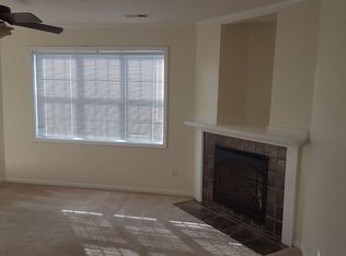 2136 I1 Flagstone Ct, Greenville, NC 27834
