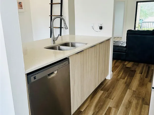 8142 NW 17th Manor #VA2R, Plantation, FL 33322