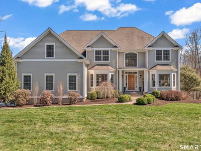 2 Somerset Lane, Sandy Hook, CT, 06482