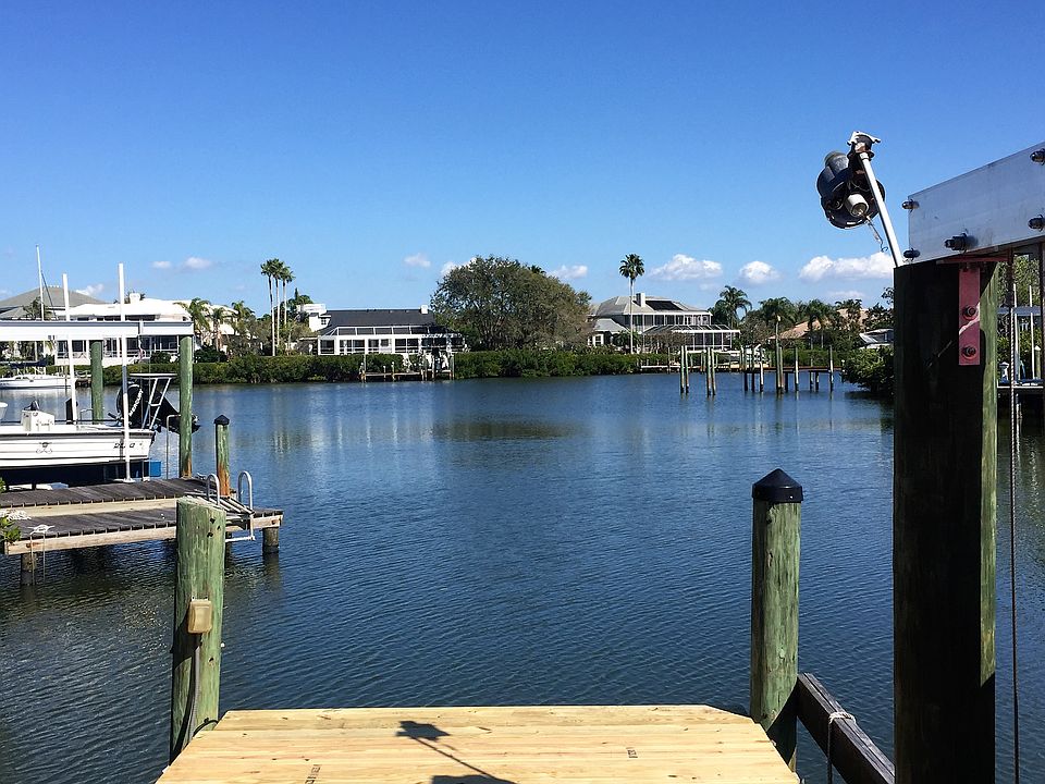 6201 Marbella Blvd, Apollo Beach, FL 33572 Zillow