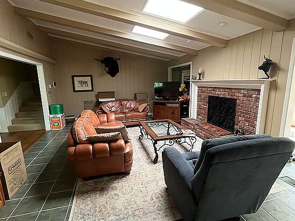 4th image of 4600 Olsen Blvd
