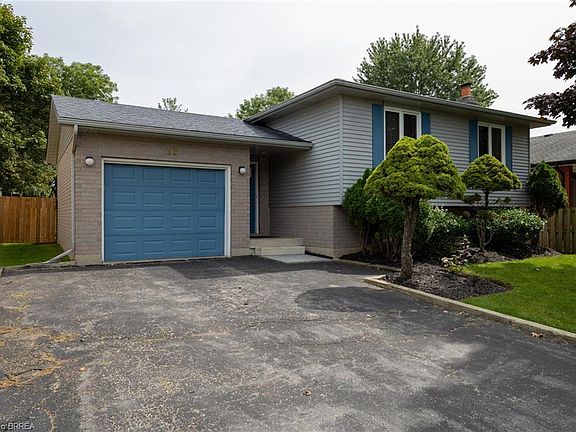 4th image of 13 Forest Dr