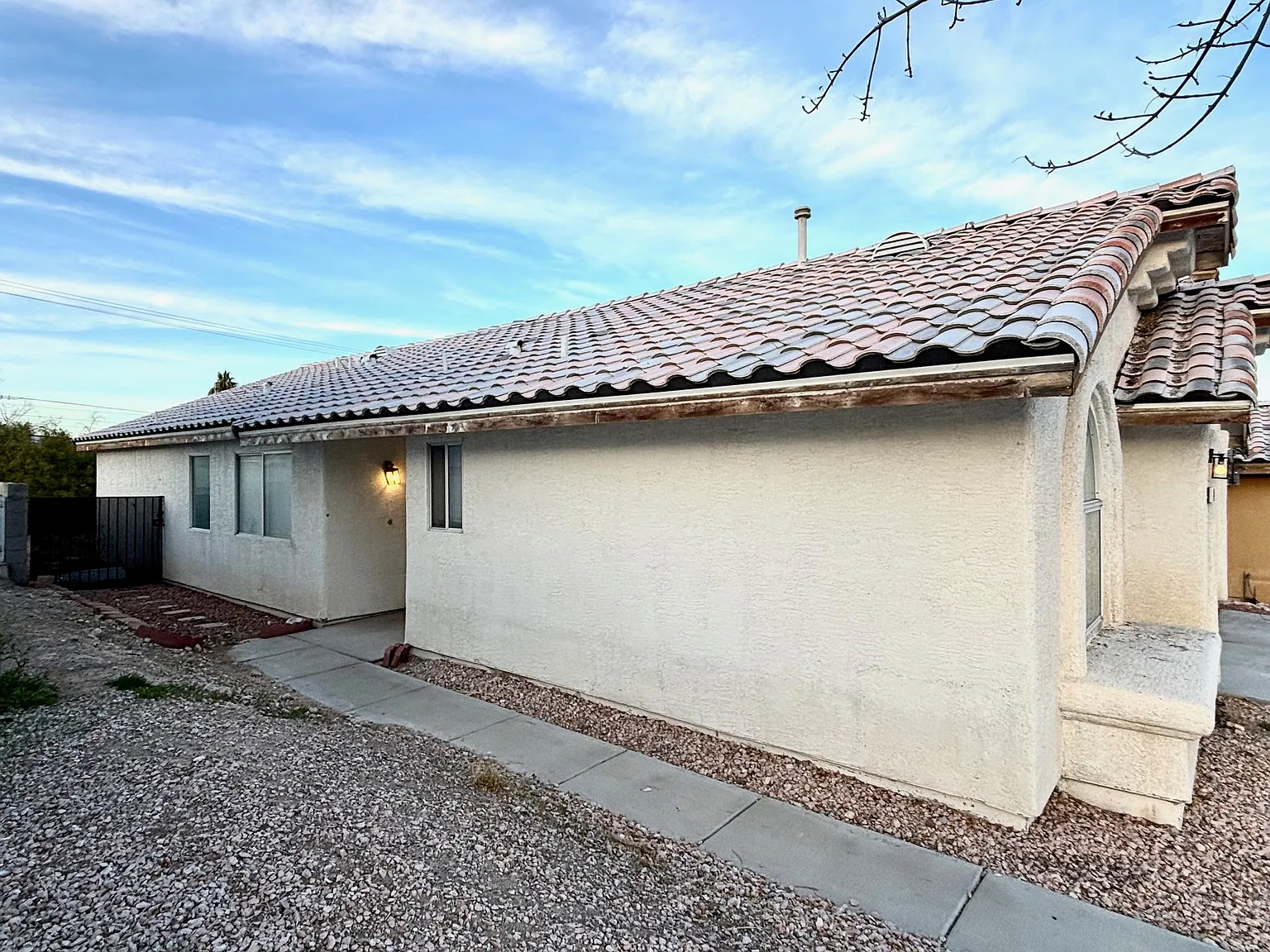 #25- 5312 Padua Way - 1 — Photo 2