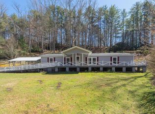 7233 Canada Rd, Tuckasegee, NC 28783