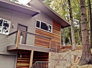 4717 SW Fairhaven Dr, Portland, OR 97221